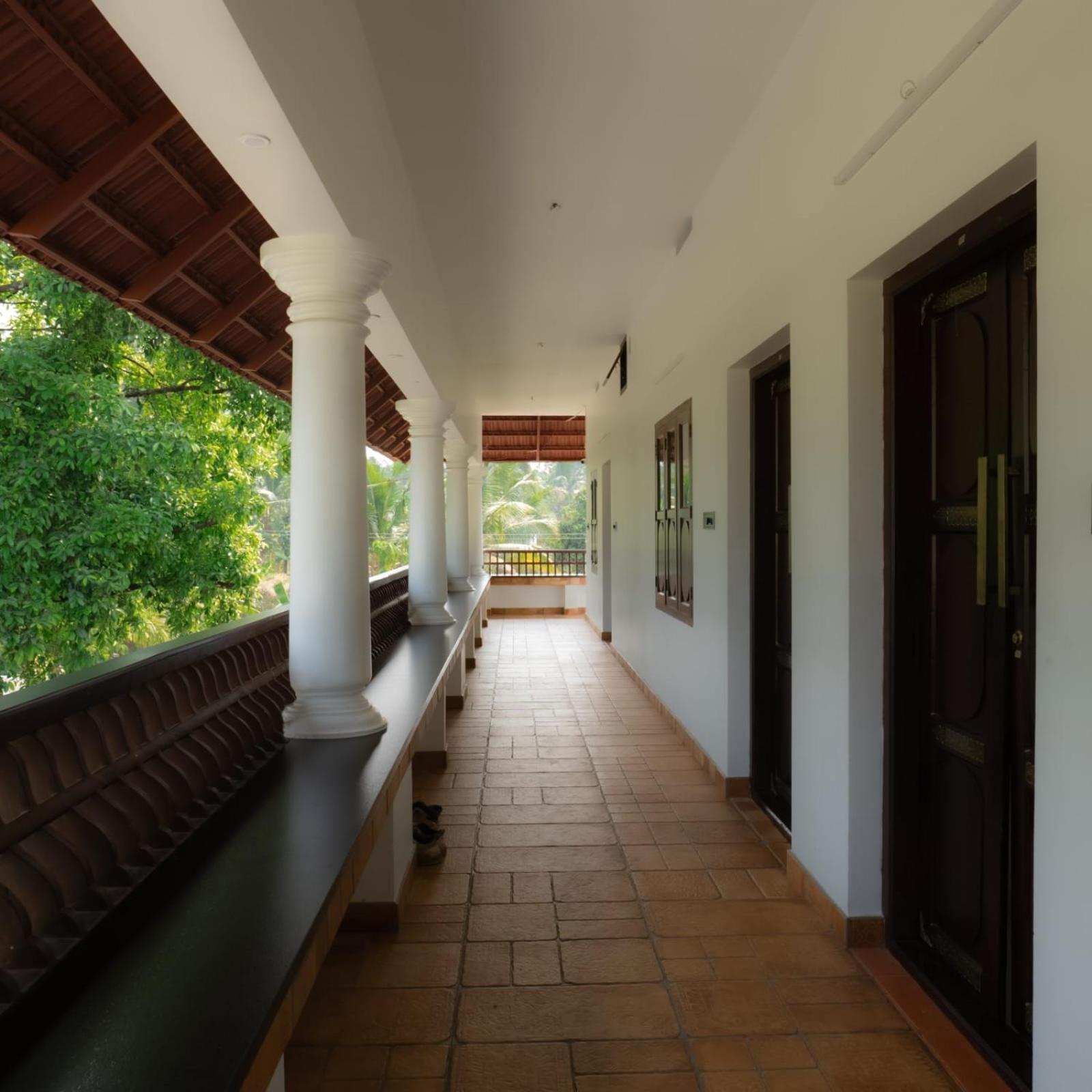 Tamarind Heritage Holiday Home Angamali Exteriör bild